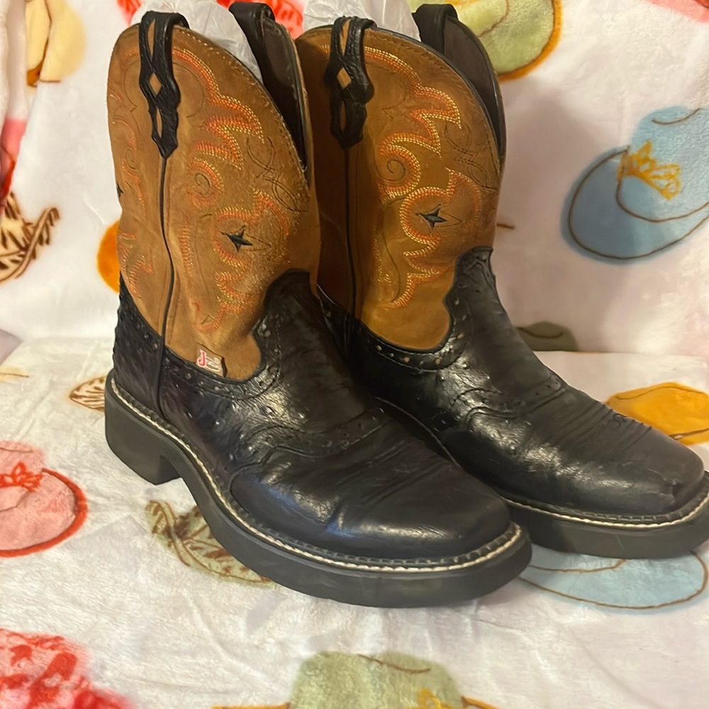 Justin Gypsy boots